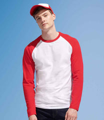 02942 White/Red Model