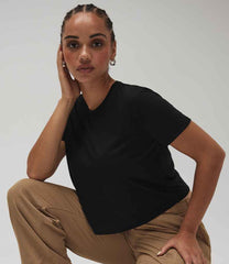 BL8882 Black Model