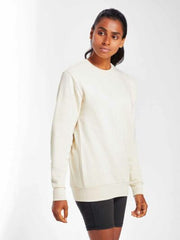 M05 - Unisex Essential Sweatshirt